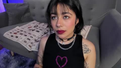 Its a pleasure to meet you. Im Flower. Help me reach 1k. Follow me. online show from March 10, 11:58 am