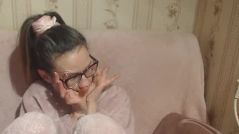 say meow and send tip  online show from February 4, 12:09 pm