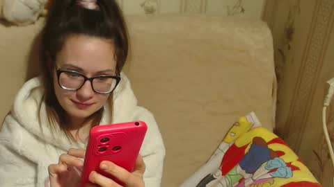 say meow and send tip  online show from March 3, 9:48 pm