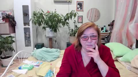 Flowerlower online show from November 5, 6:54 pm