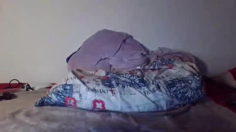 flylen online show from March 4, 5:11 am