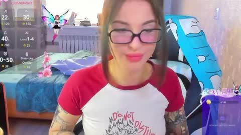 folinskaayaa online show from May 19, 3:13 am