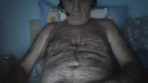 follador1001 online show from September 26, 4:42 am