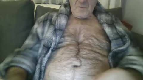 follador1001 online show from January 9, 10:41 pm