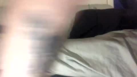 Biglongdong99 online show from April 27, 9:40 am