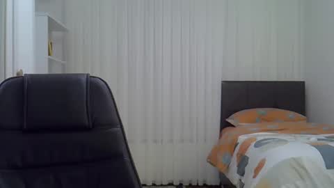 fortiori8 online show from December 19, 6:58 pm