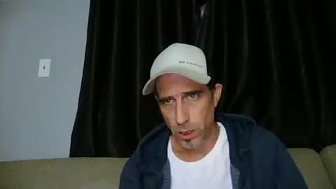 fouraide42 online show from March 29, 9:49 pm