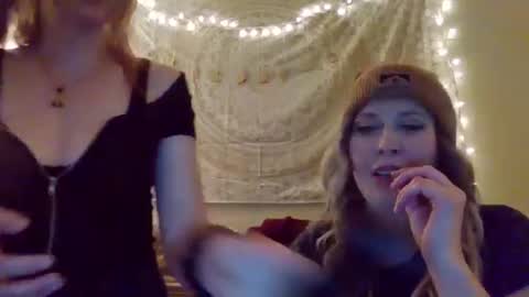 Foxy online show from January 5, 2:49 am