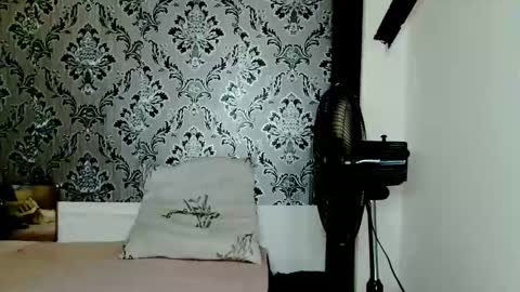 fox_off2 online show from November 12, 8:33 pm