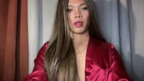 KITTY online show from February 18, 1:33 pm