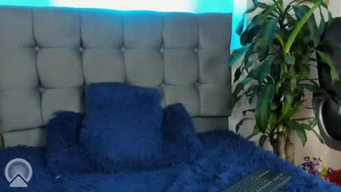 Santi  online show from July 24, 7:33 pm