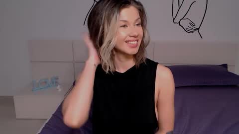 Fox online show from January 8, 1:22 am