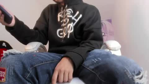 Fran online show from April 1, 3:29 am