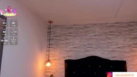 Snapshot of francesca_bbw chatting on September 17, 2:59 am online show from September 17, 2:59 am
