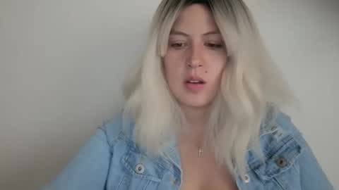 Francesca online show from November 27, 7:54 pm