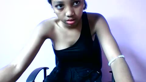 francia333068 online show from June 10, 5:07 am