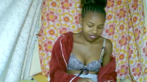 francilla online show from October 24, 7:20 am