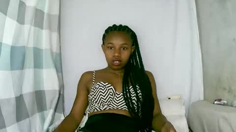 Snapshot of franciefrancie chatting on October 10, 7:58 am francilla online show from October 10, 7:58 am