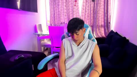 frank online show from February 5, 9:40 pm