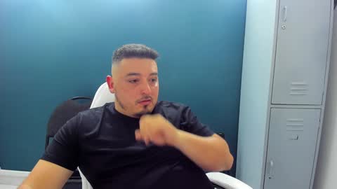 Juan online show from December 23, 3:50 am