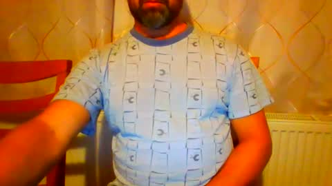 Snapshot of frank84848 chatting on September 29, 9:25 pm Frank online show from September 29, 9:25 pm
