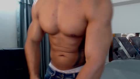 Frank online show from February 12, 3:15 pm