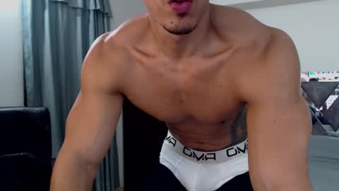 Frank online show from December 3, 3:02 pm