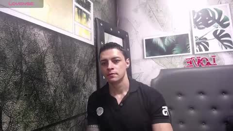 Snapshot of frank_millers chatting on February 11, 12:25 pm Frank online show from February 11, 12:25 pm