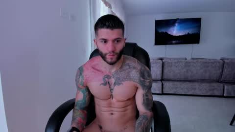 Snapshot of frankfarrellx chatting on February 17, 6:06 pm Frank Farrell. Hey remember to give me a thumbs up Ty online show from February 17, 6:06 pm