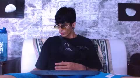 Franvill trato online show from February 28, 7:40 pm