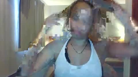 Snapshot of freakjawn1992 chatting on December 3, 6:00 pm FreakJawn online show from December 3, 6:00 pm
