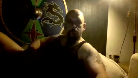 frecherkerl88007 online show from November 5, 2:35 am