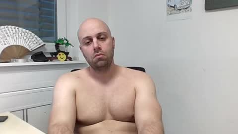 freddow online show from December 6, 2:55 pm