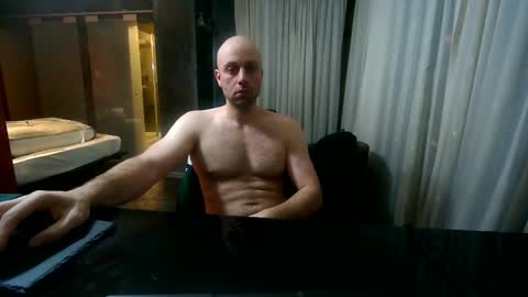 freddow online show from November 11, 11:07 pm