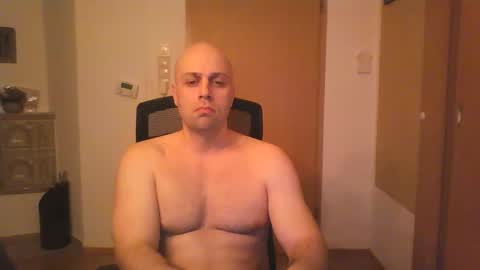 freddow online show from January 8, 10:27 pm