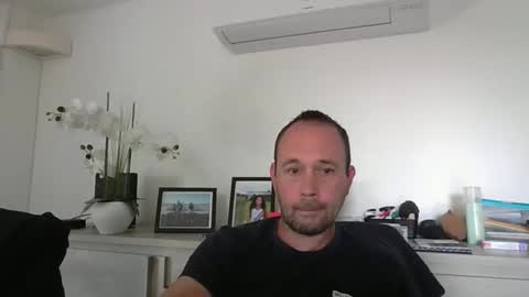 fredodu41 online show from May 8, 2:45 pm