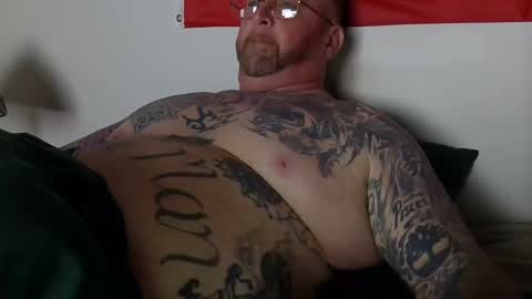 Snapshot of freebird739 chatting on January 1, 10:32 am Freebird739 online show from January 1, 10:32 am