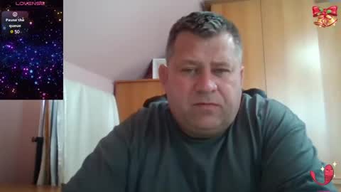 freeboy80180 online show from March 8, 12:20 pm