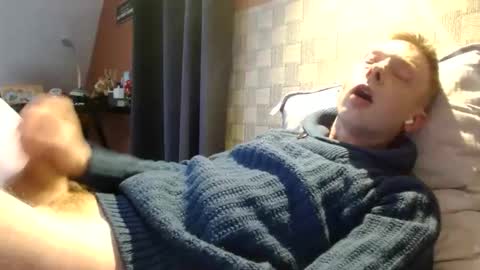 Antoine online show from December 17, 3:27 pm