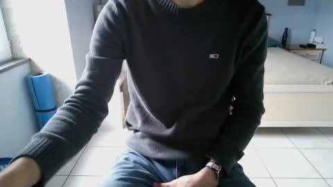 French 666999 online show from January 28, 9:08 am