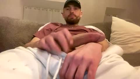 frenchdick835420 online show from January 18, 4:10 am