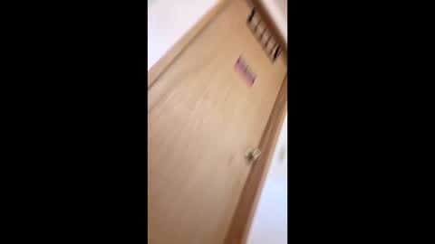 Twinkyanal22 online show from January 10, 9:15 am