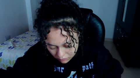 Louise  online show from January 3, 12:07 pm