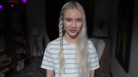 Freya online show from March 21, 8:35 pm