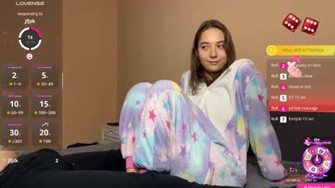 FreyaOliver online show from November 14, 12:24 am