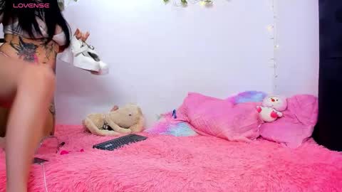 Freyja Rouse online show from November 8, 12:46 am