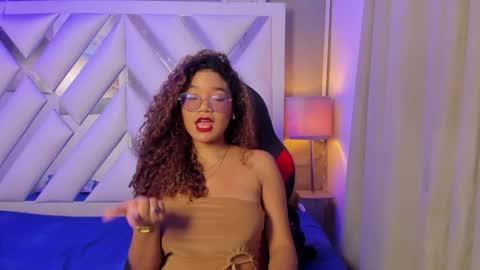 Frezzita online show from November 26, 7:54 pm