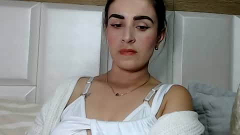  Frida   online show from July 27, 9:23 pm