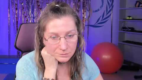 Frida Tander online show from February 24, 3:20 pm