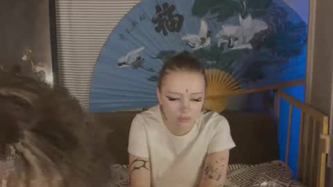 friend_zone_ online show from February 15, 7:01 pm